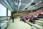 Formator. Public speaking si dezvoltarea abilitatilor de comunicare